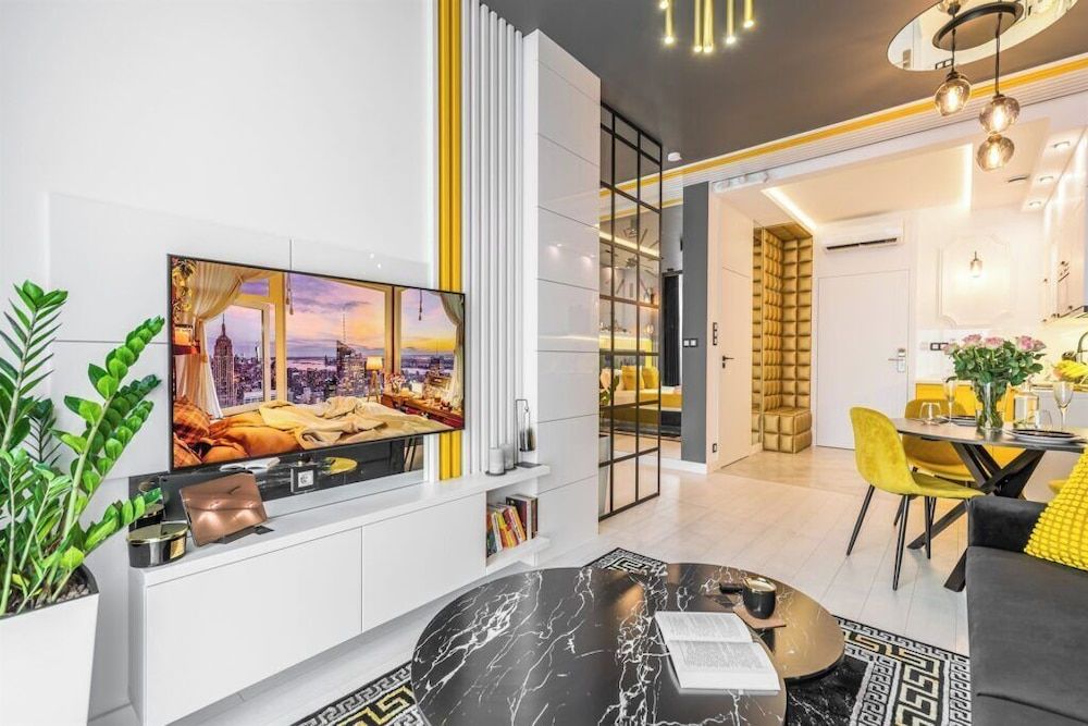 Q18 ApartHotel Classic Apartment, 1 King Bed with Sofa bed 11