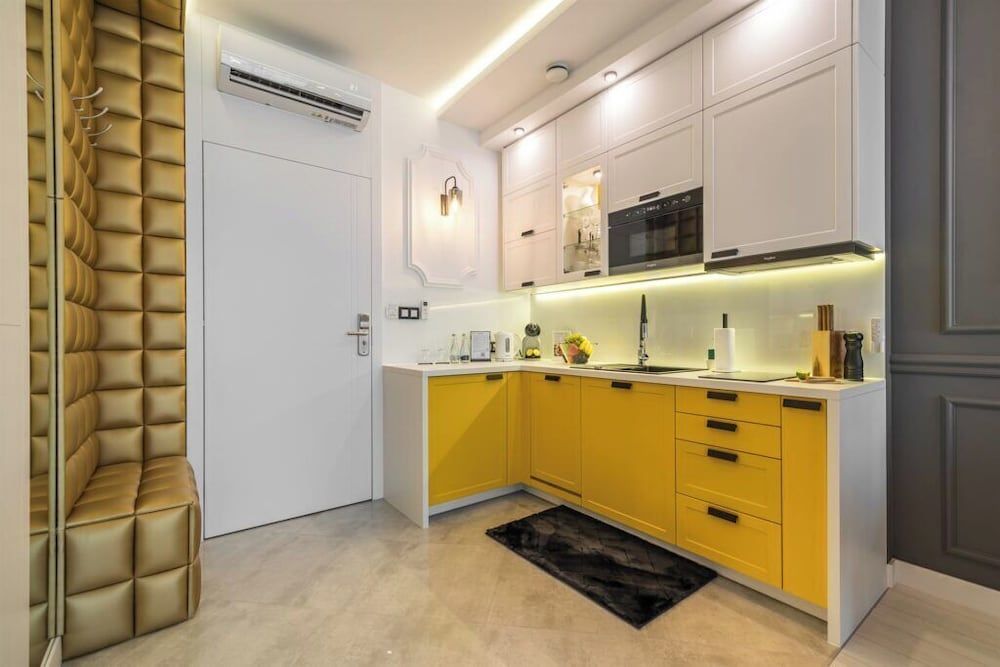 Q18 ApartHotel Classic Apartment, 1 King Bed with Sofa bed 13