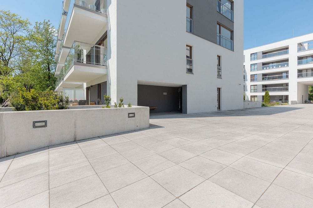 undefined Boutiq Park Apartment Warsaw by Renters 3