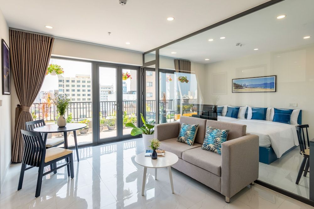 undefined THE HOME HOTEL & APARTMENT 6