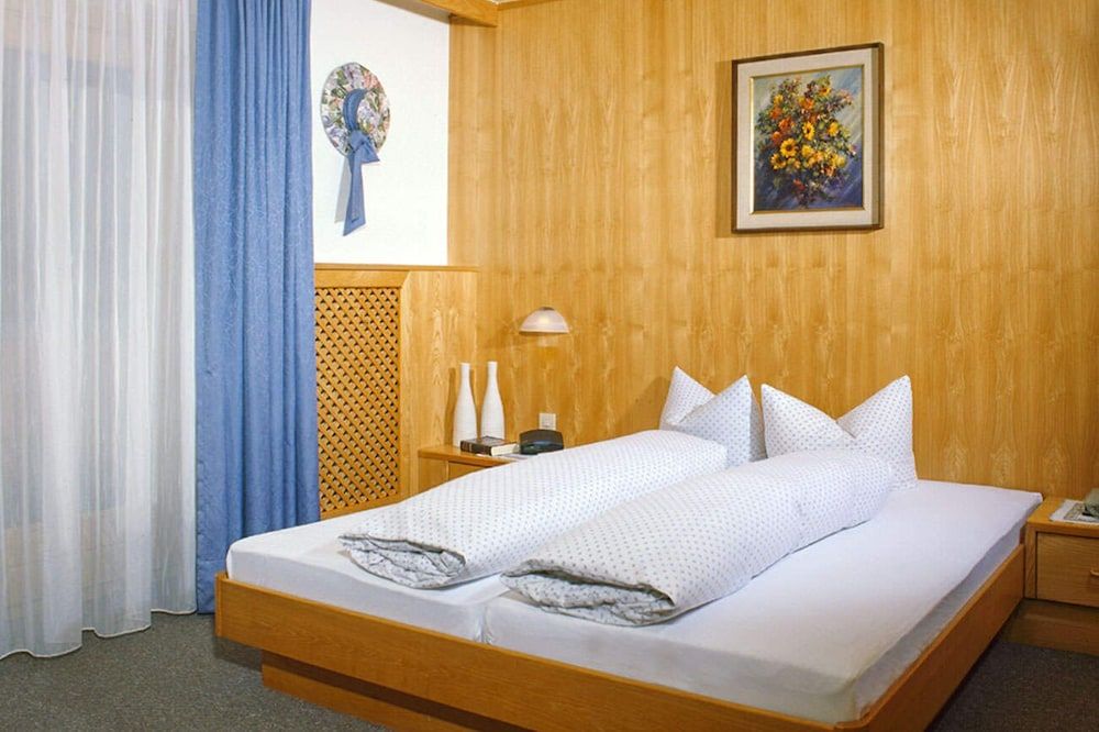 Basic Double Room (Trisanna)