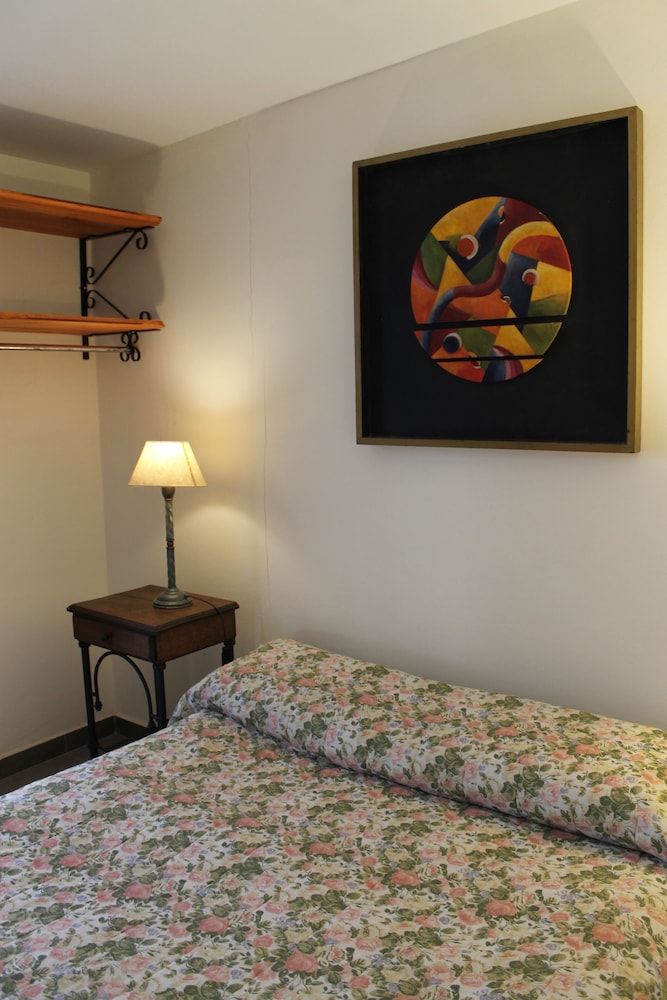 Standard House, 2 Bedrooms, 2 Bathrooms, Courtyard View