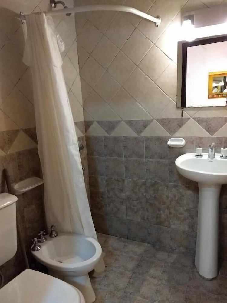 Economy Triple Room
