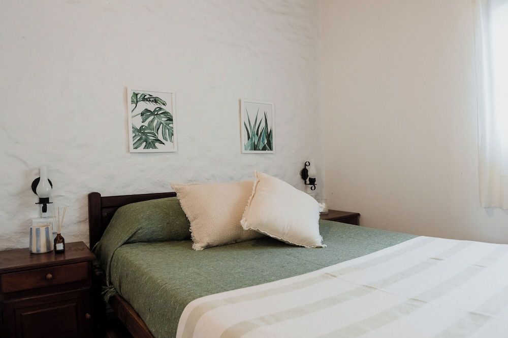 Classic Apartment, Housekeeping, Park View