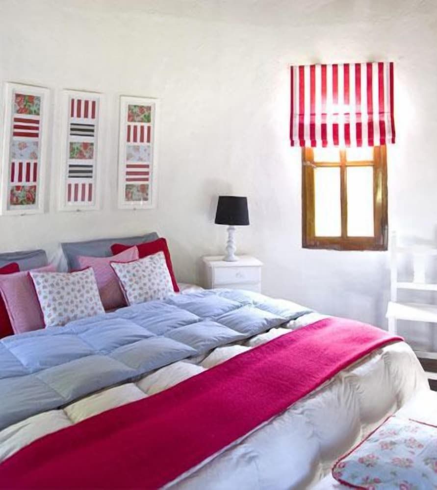 Standard Room (Colonial)