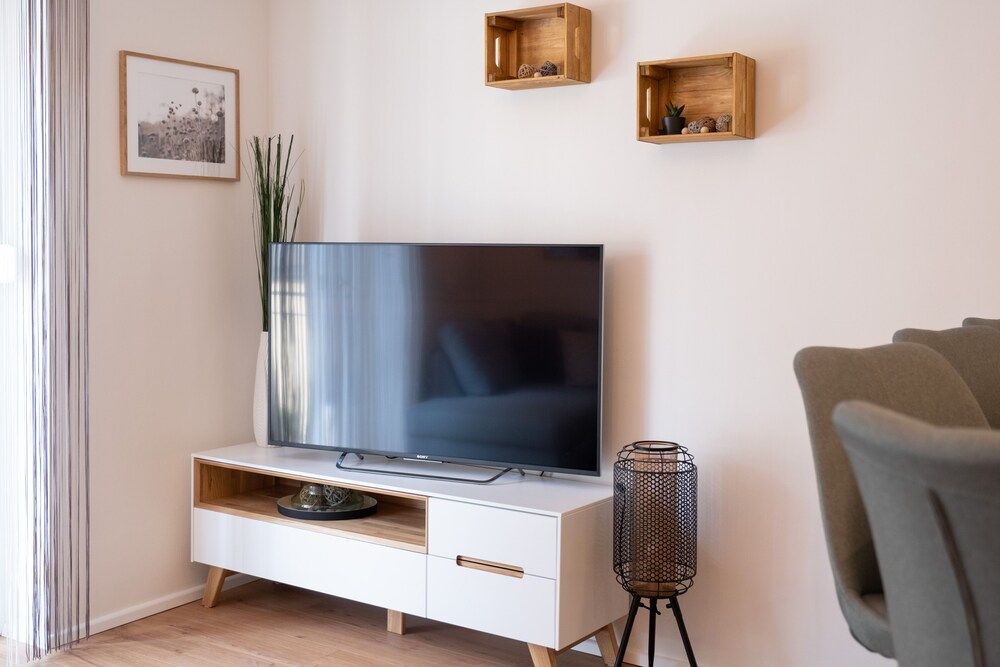 MH Living - Modern Living Dream in Center Superior Apartment, 2 Bedrooms, Non Smoking 22