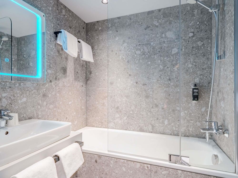 Ibis Styles Graz Messe Standard Room, 2 Twin Beds 10