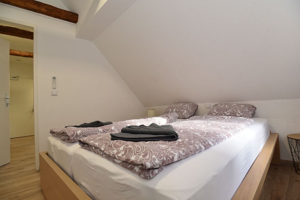 undefined PM CityAPART 6