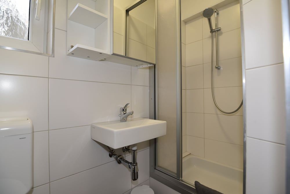 PM CityAPART Studio Suite, 1 Queen Bed, Non Smoking, Kitchen 8