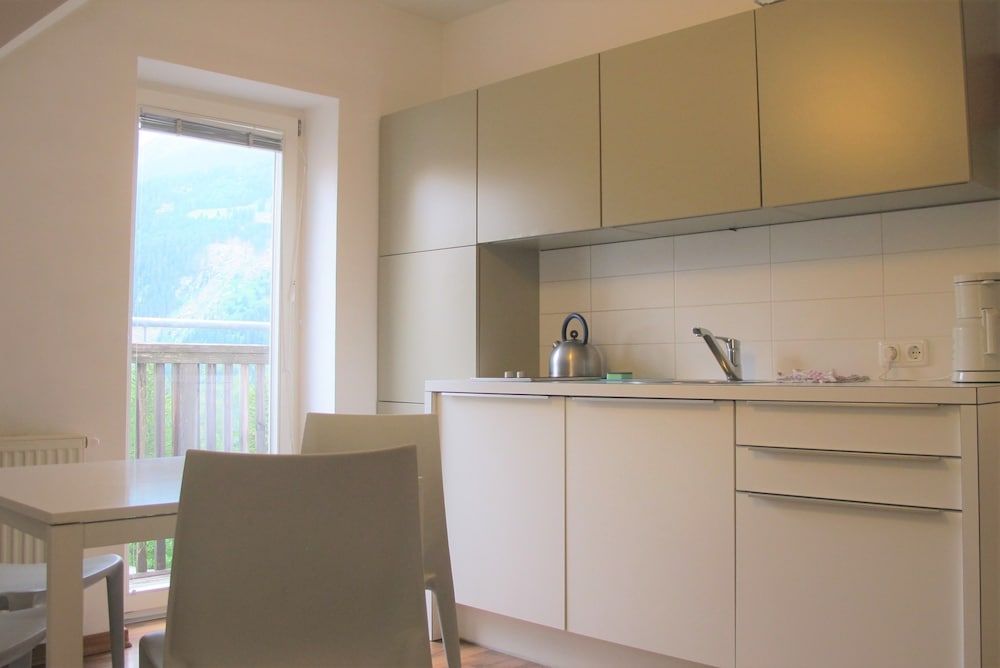 Club Alpenresidenz Bad Gastein Deluxe Apartment, 1 Bedroom, Mountain View 13
