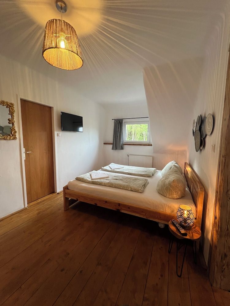 Bergbude Family Quadruple Room 2