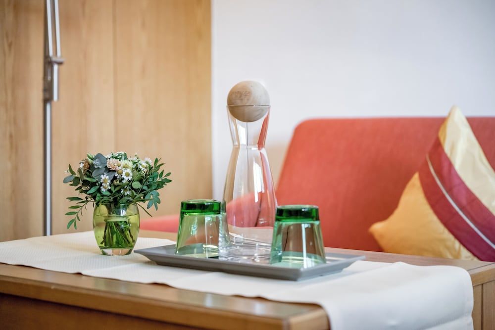 Hotel Inntaler Hof Comfort Double Room 9