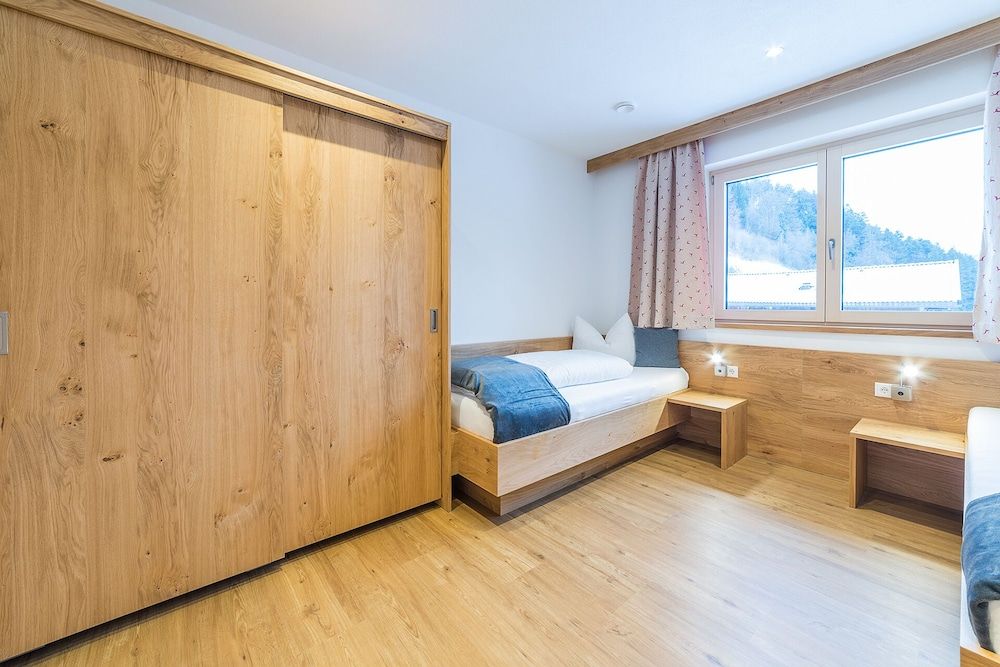 Traditional Apartment, 2 Bedrooms, Terrace (Hamberg)