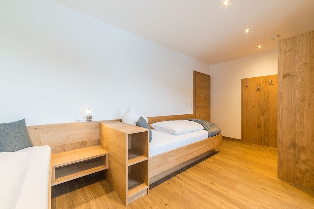 Panoramic Apartment, 2 Bedrooms, Terrace (Zillertal)