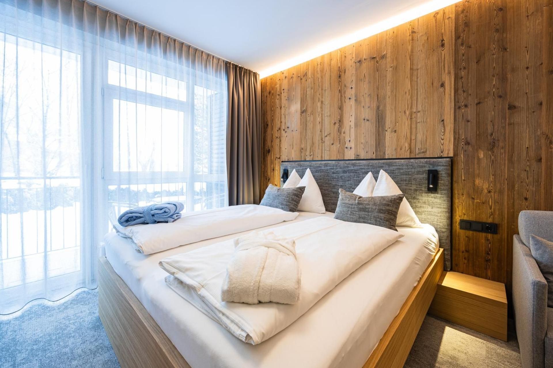 Junior Suite with Balcony