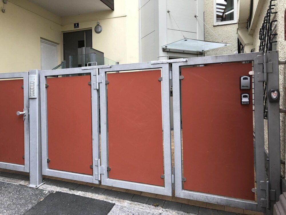 undefined Apartsee 3