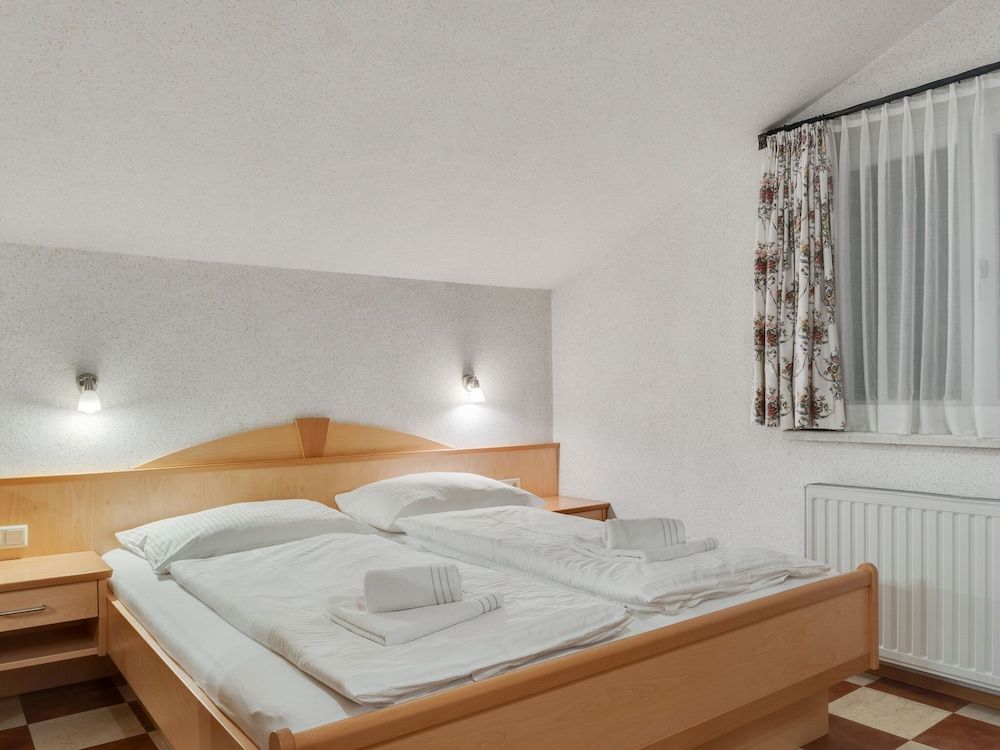 undefined Apartment in Zell am See Near the ski Area 8