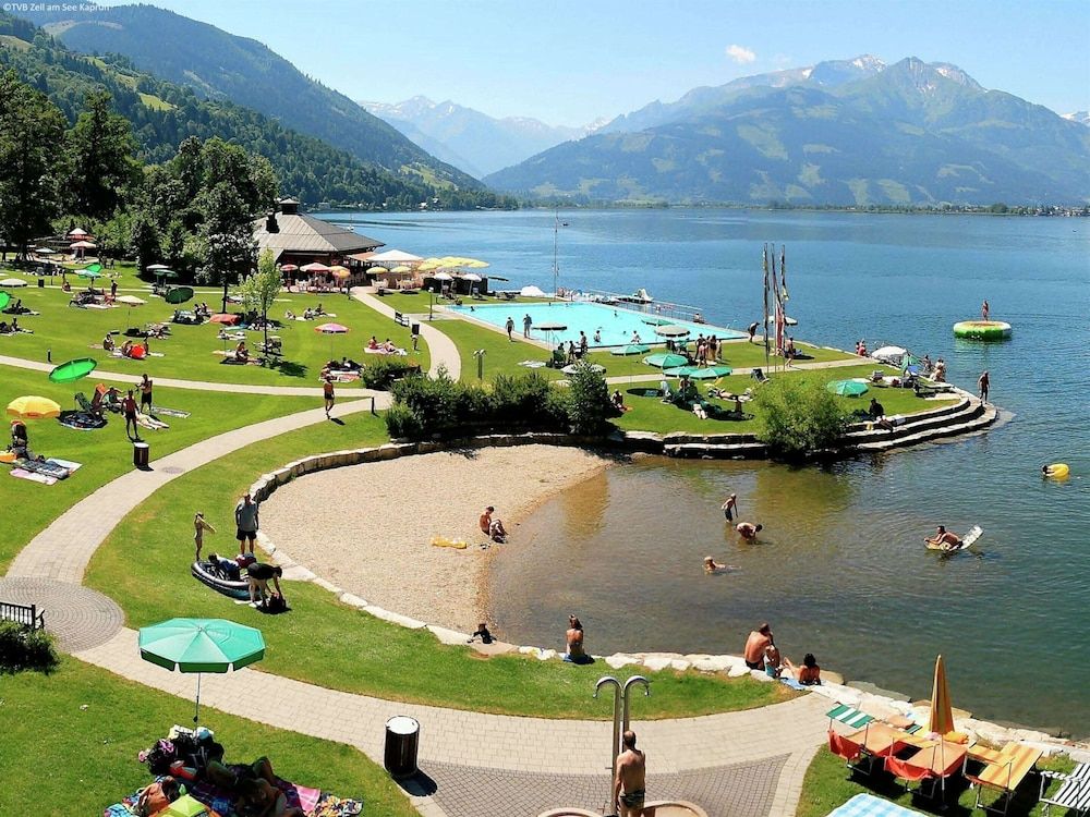 Apartment in Zell am See Near the ski Area Apartment 4