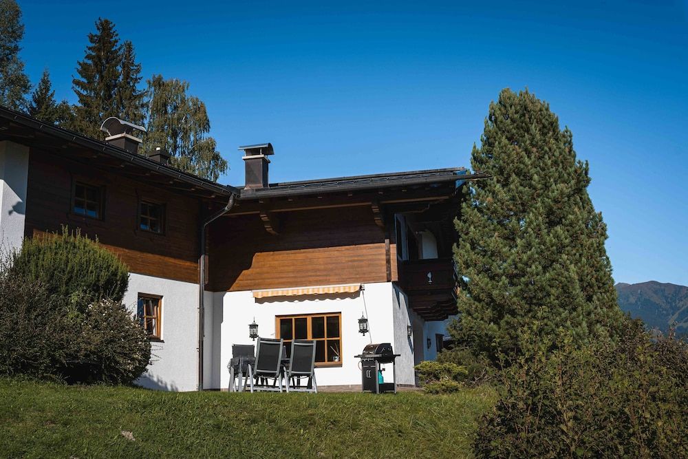 undefined Chalet Crown of the Alps 3