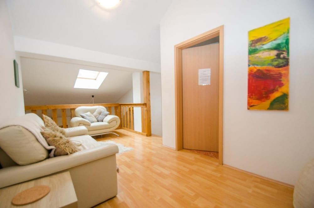 undefined Apartment 3-room-maisonette Near ski Lift and Town 6