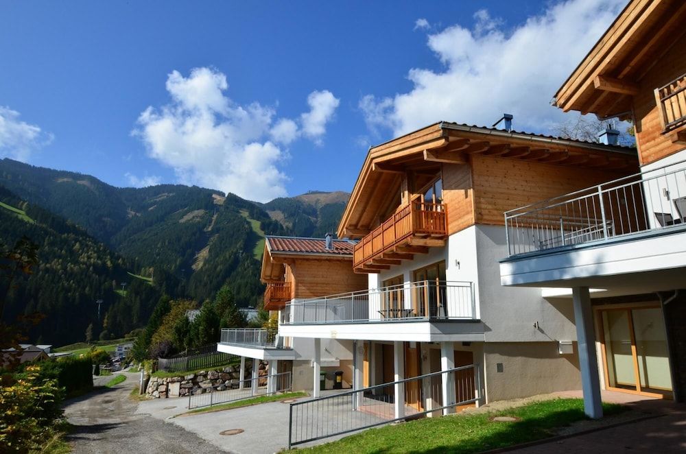 undefined Ski Chalet Jim 300 m From ski Lift