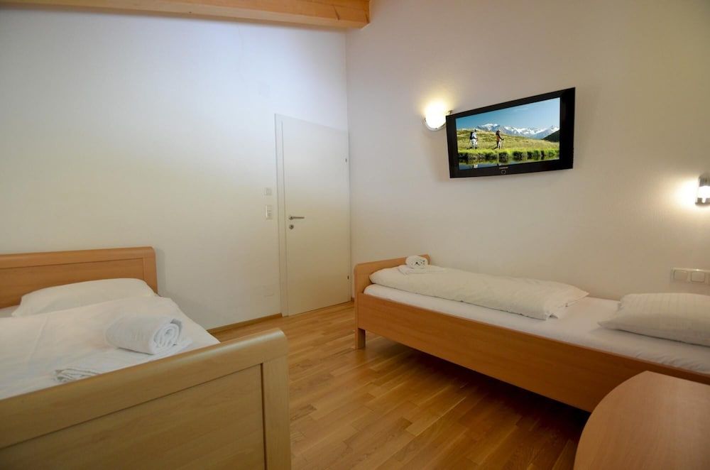 Ski Chalet Jim 300 m From ski Lift Apartment 21