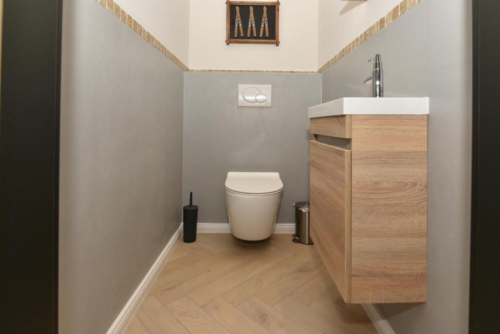 Penthouse Lake Mountains View Terrace Aircon Apartment 7