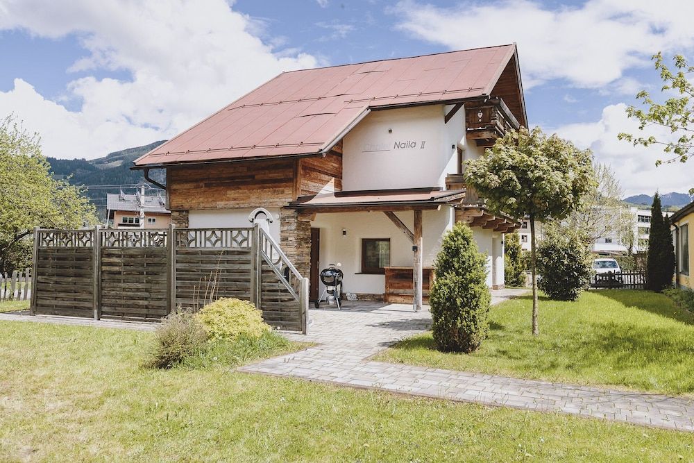 undefined Chalet Molly by we rent 4