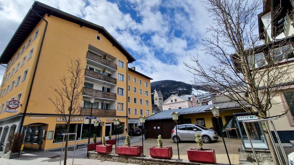 undefined Apartment Dreamski in Zell am See 2