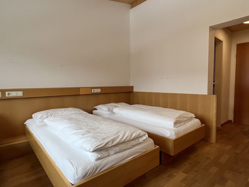 St. Michael Alpin Retreat Classic Room