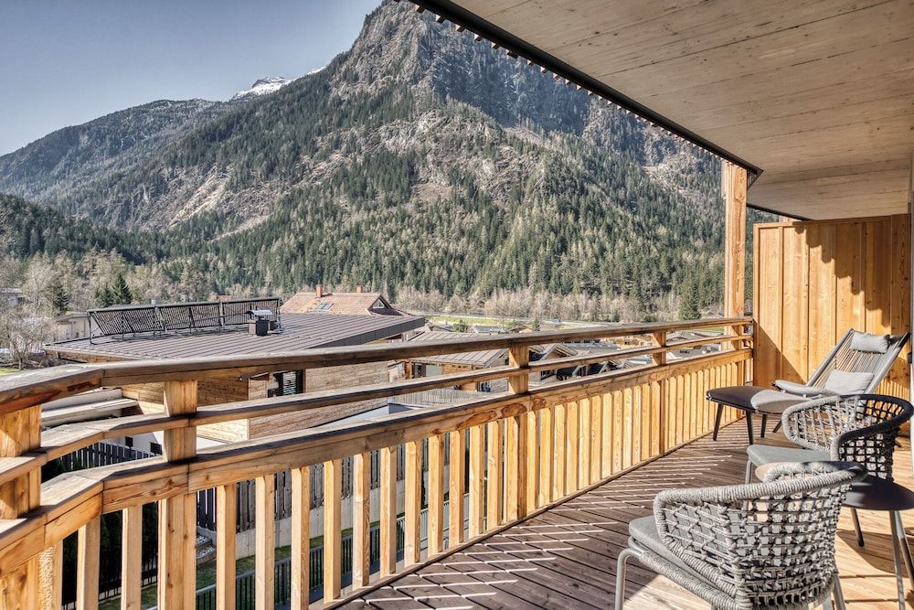 Hotel Habicher Hof Superior Panorama Suite with Balcony 8