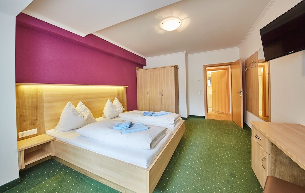 Apartment, 2 Bedrooms (Appartement Top 9)