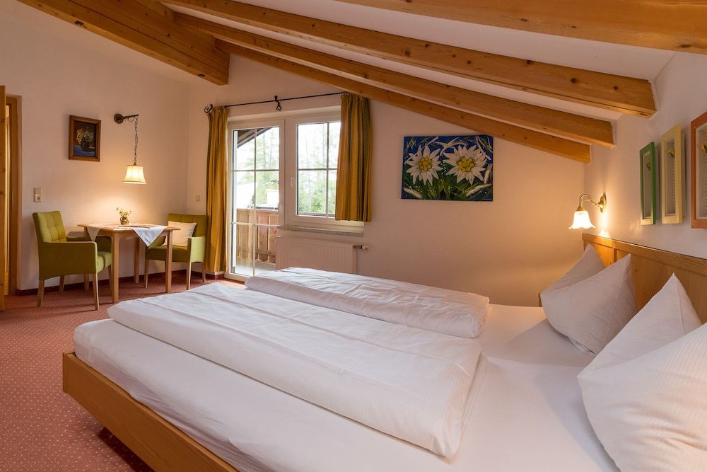 Landhaus Charlotte Studio, 1 Bedroom, Balcony, Mountain View (Included: Cleaning Fee 70 EUR) 3