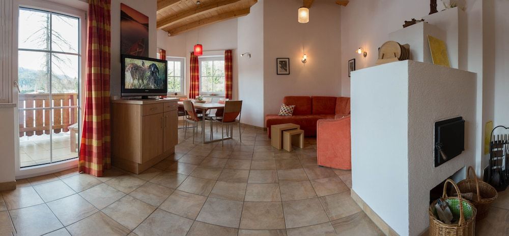 Landhaus Charlotte Luxury Apartment, 3 Bedrooms, Balcony, Mountain View (Included: Cleaning Fee 100.00 EUR)