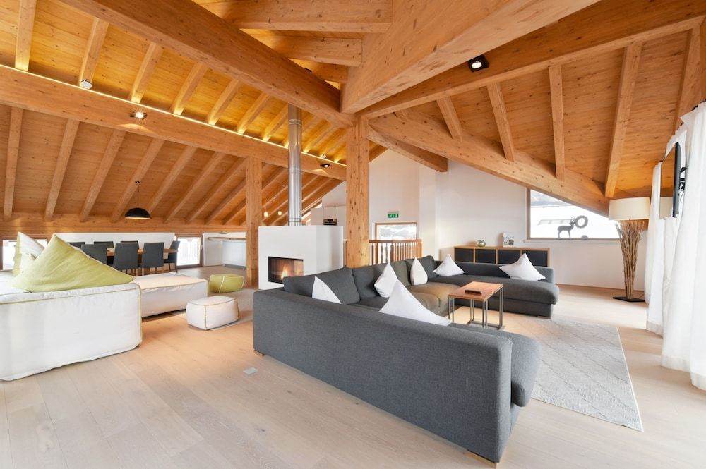 Mountains Chalets Luxury Chalet, 4 Bedrooms, Sauna, Mountain View (Am Kirchwald 98B) 3