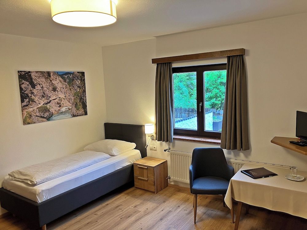 undefined Hotel Egerthof B&B 8