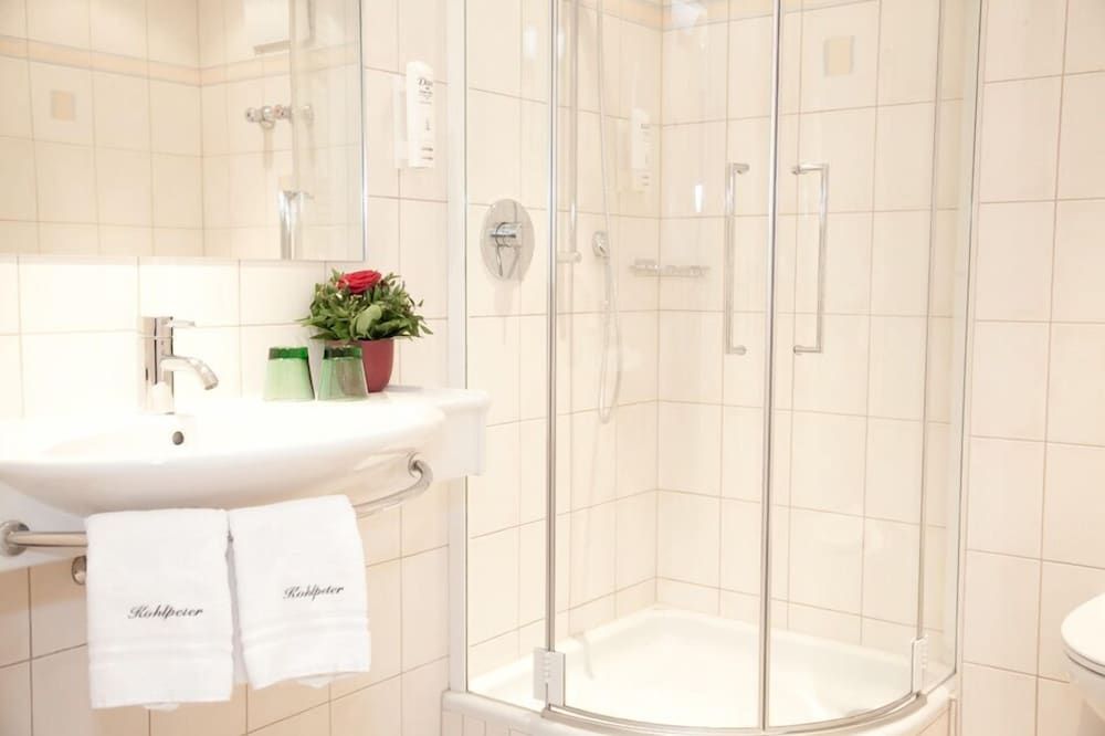 Hotel Kohlpeter Double or Twin Room 6