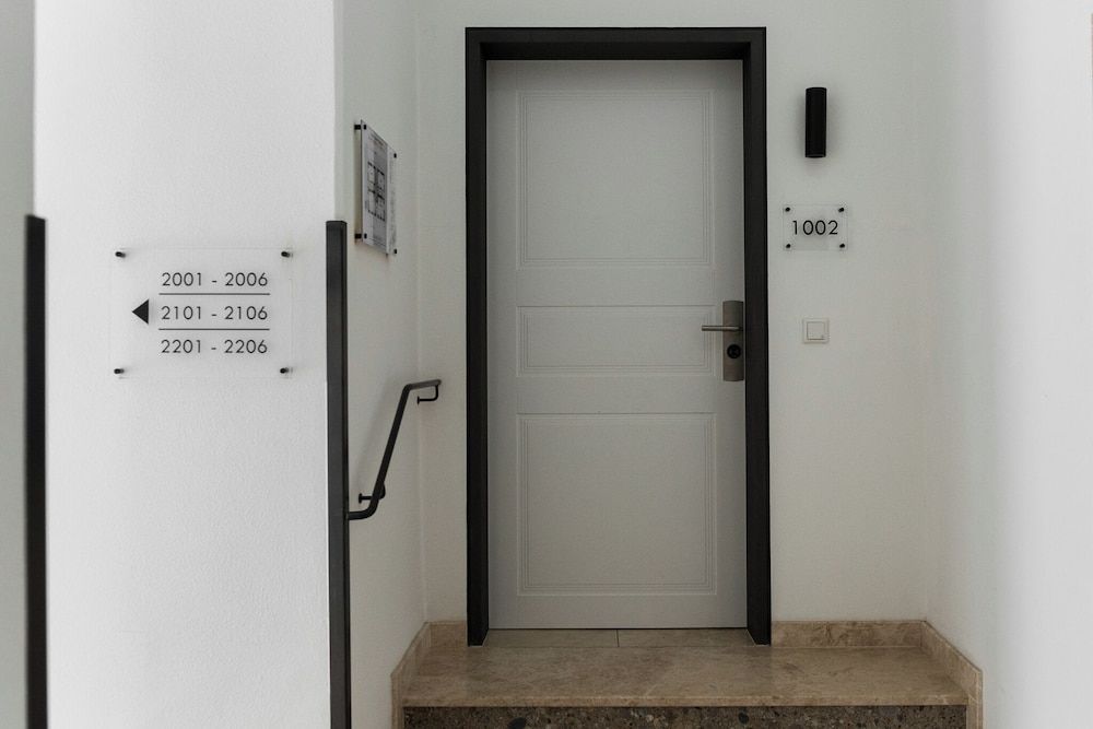 undefined master Linzergasse 4