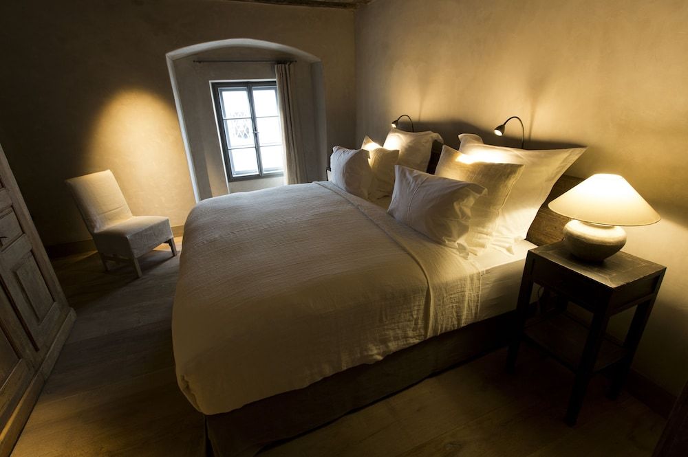 undefined Townhouse Weisses Kreuz 9