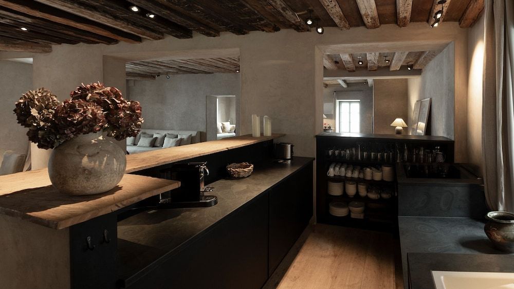 undefined Townhouse Weisses Kreuz 4