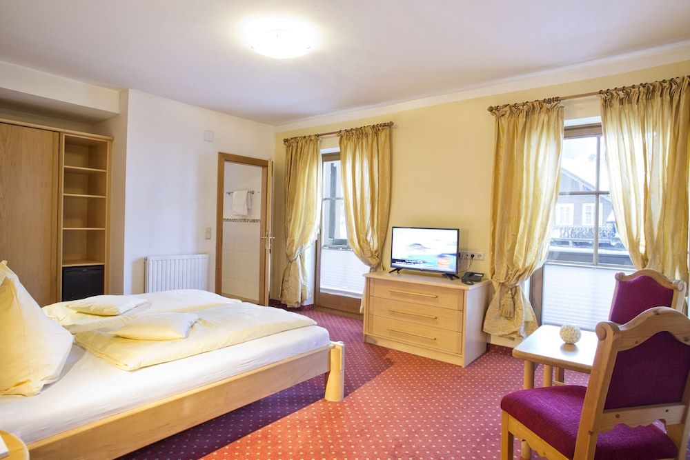 Standard Double Room, 1 Queen Bed, Balcony