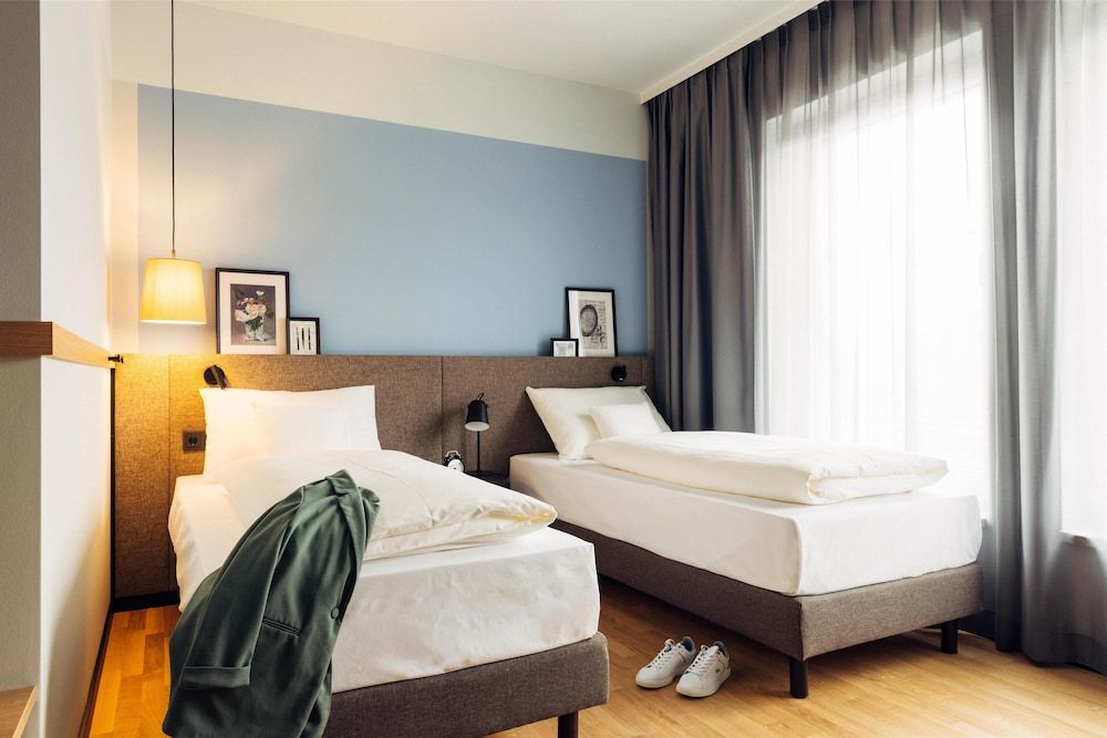 harry’s home Villach Standard Double Room 2