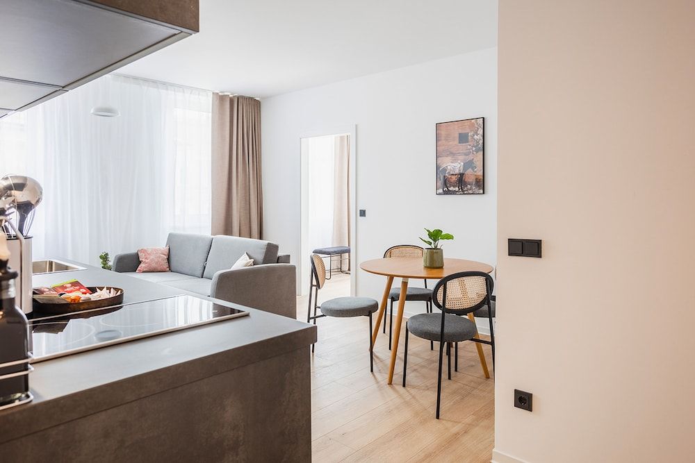 limehome Villach Hauptplatz One - Bedroom Suite 8