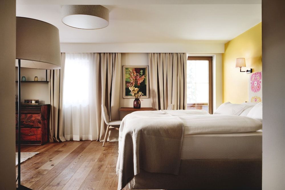 Junior Studio Suite