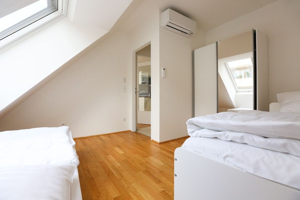 4 Beds and More Vienna Apartments Apartment, 2 Bedrooms 2