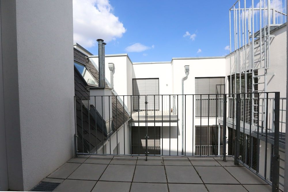 4 Beds and More Vienna Apartments Apartment, 2 Bedrooms 3