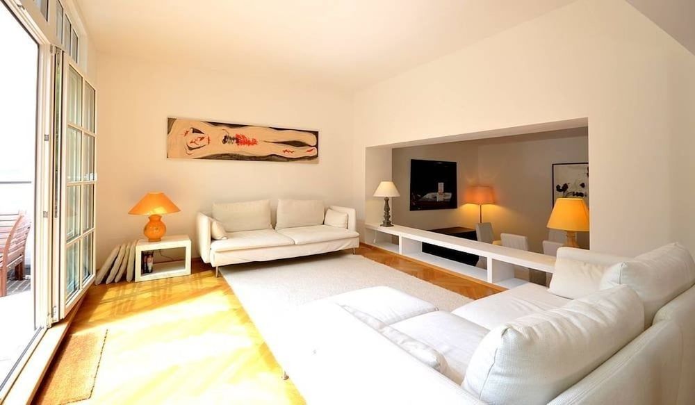 Vienna Residence High-class Luxury Apartment for up to 6 Happy Guests Apartment (3 Bedrooms) 21