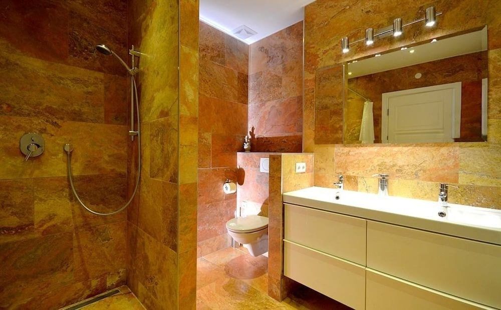 Vienna Residence High-class Luxury Apartment for up to 6 Happy Guests Apartment (3 Bedrooms) 23