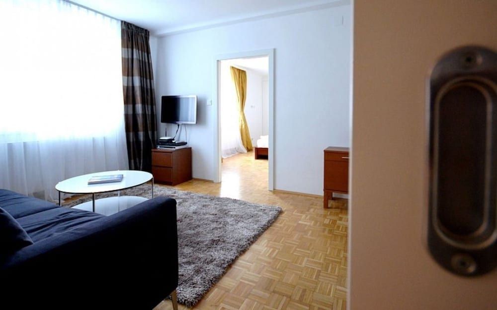 undefined Vienna Residence Timeless Apartment With Viennese Charme for up to 2 People 6