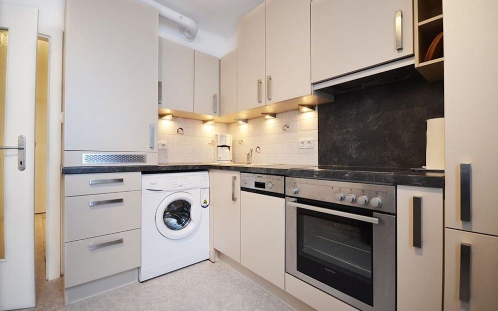 undefined Vienna Residence Timeless Apartment With Viennese Charme for up to 2 People 5